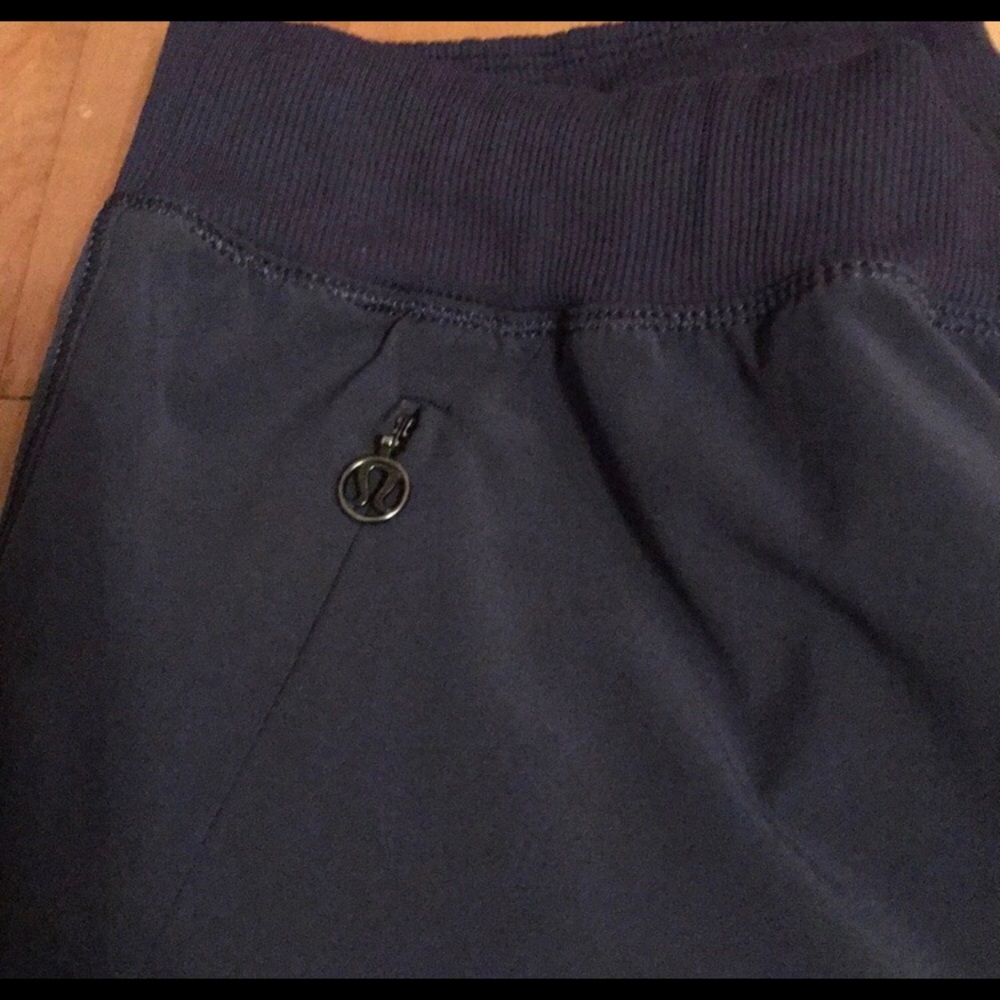 Lululemon jogger pants
